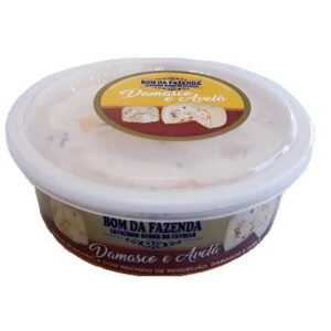 Queijo Recheado c/ Damasco e Avelã Bom da fazenda